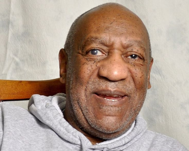 Bill Cosby, 83, vapautettiin vankilasta – korkein oikeus kumosi tuomion seksuaalirikoksista