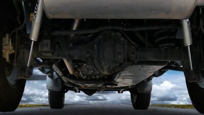 Kaksi kuoli ja hevonen loukkaantui Valkeakoskella