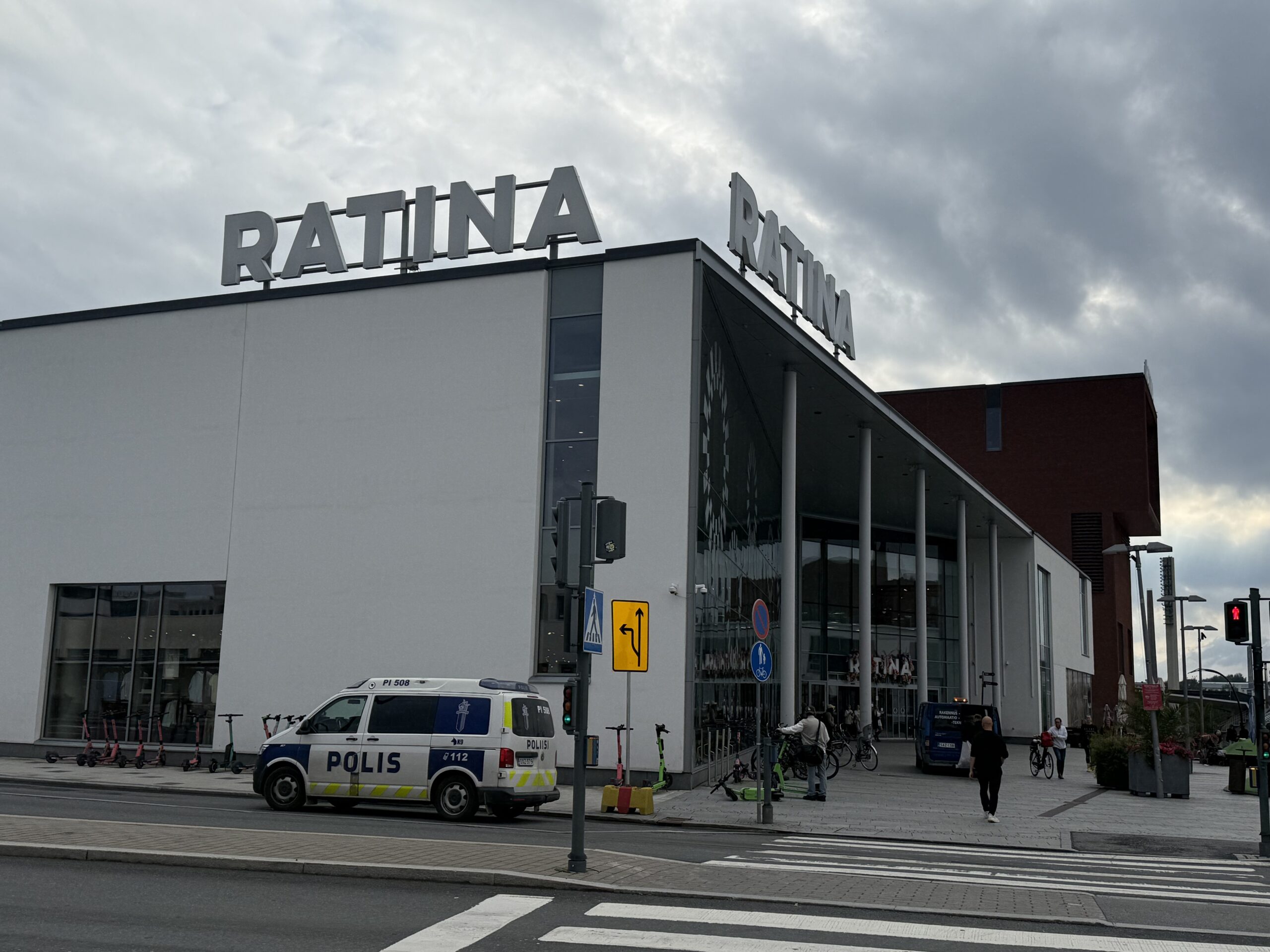 Järjetön teko Ratinan kauppakeskuksessa